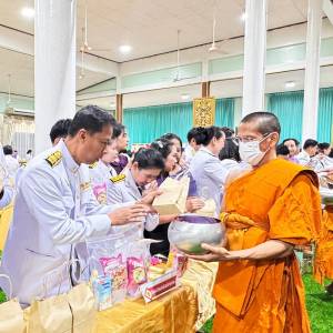 ร่วมพิธีเนื่องใน วันคล้ายวันพระราชสมภพสมเด็จพระกนิษฐาธิราชเจ้า กรมสมเด็จพระเทพรัตนราชสุดาฯ สยามบรมราชกุมารี